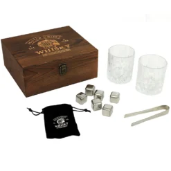 Whisky Geschenk-Set Mit 2 Gläsern, Eiswürfeln Aus Edelstahl, Zange, Samtbeutel In Einer Schönen Holzbox -kaufland verkäufe 1ab0093b20b8d2628398cc36375a66fb