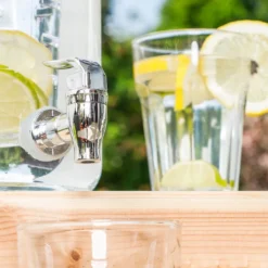 Getränkespender Mit Kühleinsatz Wasserspender Fruchteinsatz Mit Zapfhahn 3,5 L -kaufland verkäufe 44c0f57fb53a034ad501a0a631828d3d