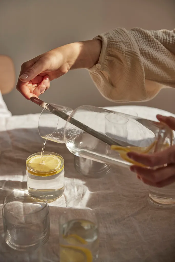 AARKE Karaffe mit Rührlöffel Nesting Carafe und Mixing Spoon Kristallglas 1,1L AARKE Karaffe Mit Rührlöffel Nesting Carafe Und Mixing Spoon Kristallglas 1,1L -kaufland verkäufe 807ed4991ec199e7134d20aaeadf76af