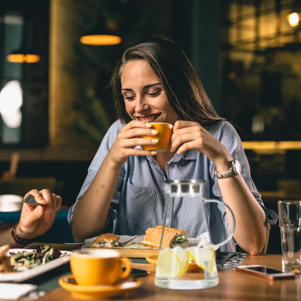 relaxdays Glaskaraffe mit Deckel 1,8 Liter Relaxdays Glaskaraffe Mit Deckel 1,8 Liter -kaufland verkäufe 80a63c4be72e2c53f2b8e7f6e03f793b