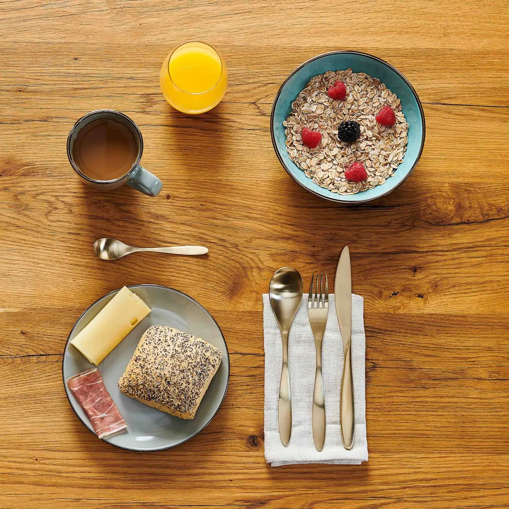 Mäser 931628 Kombiservice Metallic RIM für 6 Personen, Steinzeug, grau (1 Set, 24-teilig) Mäser 931628 Kombiservice Metallic RIM Für 6 Personen, Steinzeug, Grau (1 Set, 24-teilig) -kaufland verkäufe 87967e2a3056c0d95682ccb0db3c3d8e